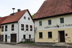 Rathaus und Gasthaus Lamm in Sondernach