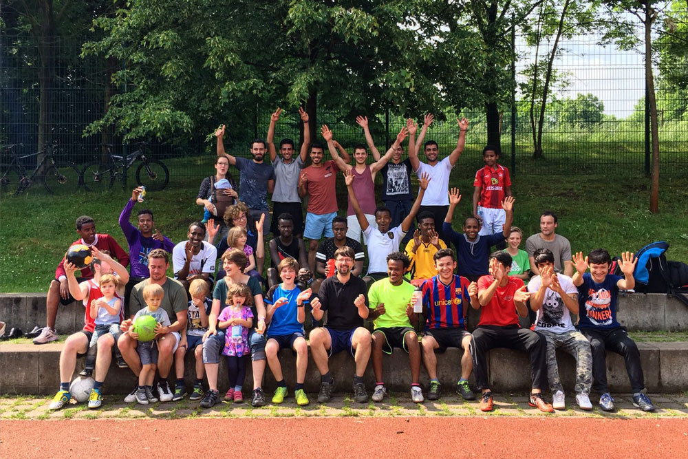 Sport mit Flüchtlingen in Dresden Plauen