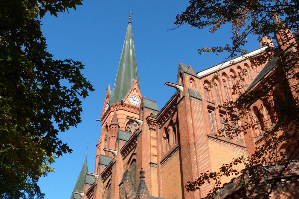 Leipzig - Lukaskirche in Volkmarsdorf
