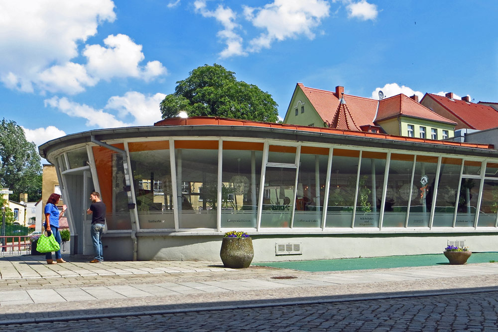 Tintenfischeis im Schlosspavillon in Wittenberg